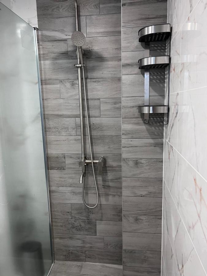 A-Brilliant, New! Spacious & Modern Apartment In Varna Whit Garage Exteriör bild