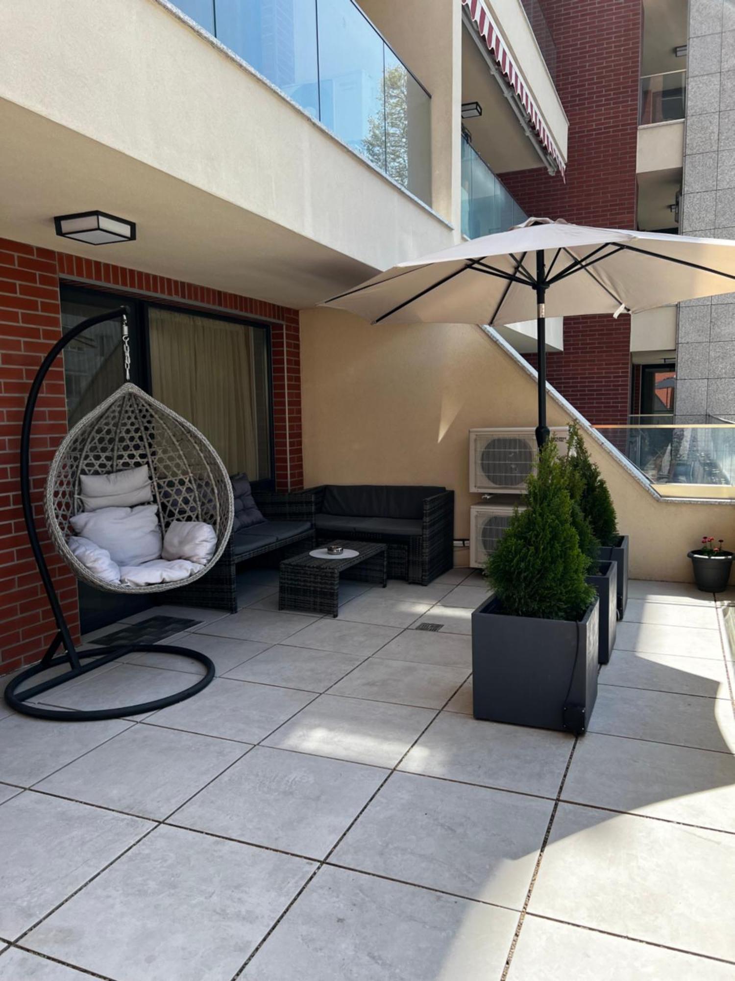 A-Brilliant, New! Spacious & Modern Apartment In Varna Whit Garage Exteriör bild